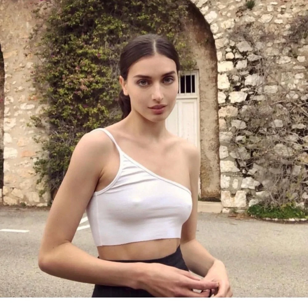 Are you am I Wylie crop top - Picture 2 of 6